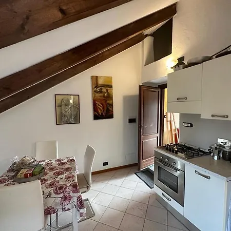 Apartment Mansardato In Centro. Turin