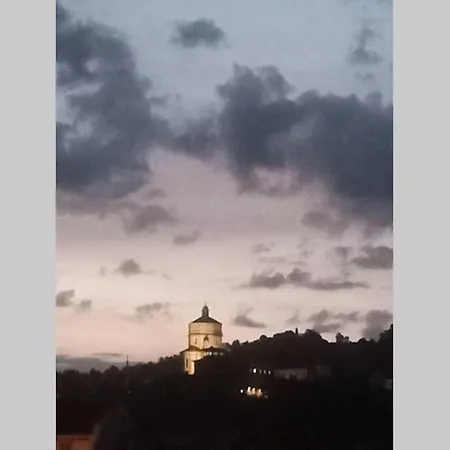 Apartament Mansardato In Centro. Turyn