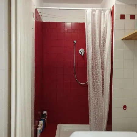 Mansardato In Centro. Apartament